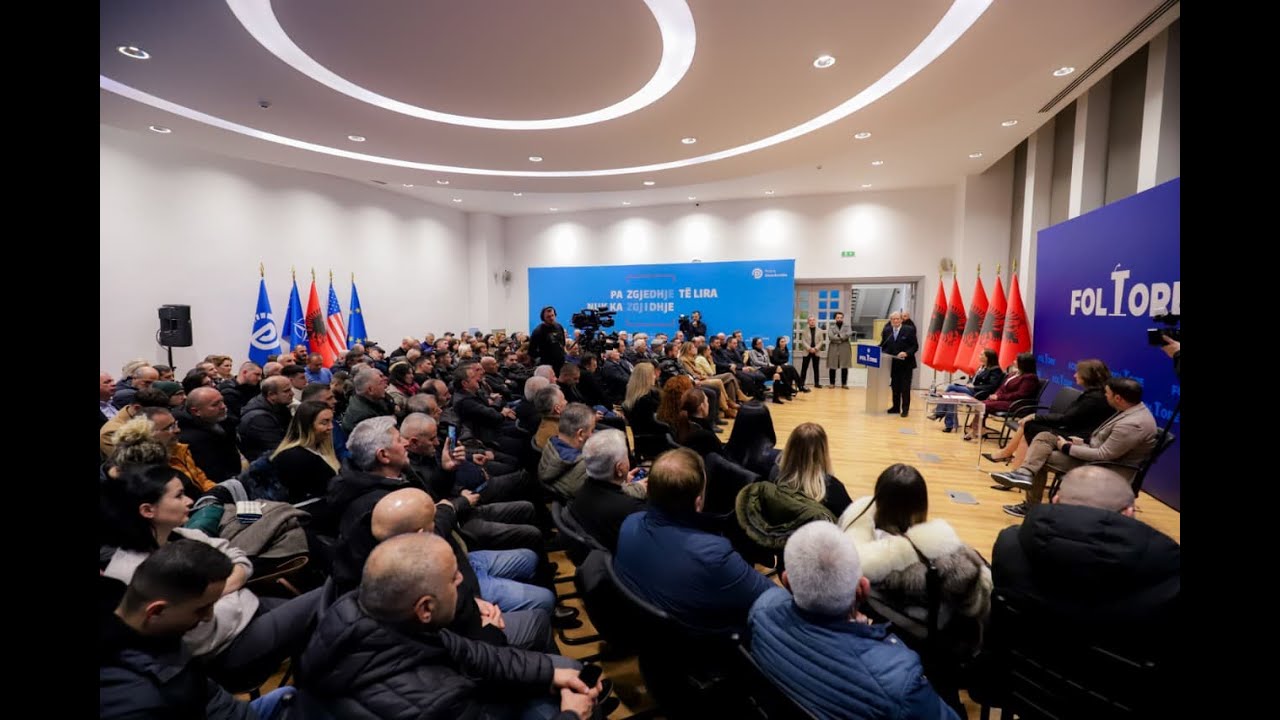 🔴 Partia Demokratike vijon turin e foltoreve