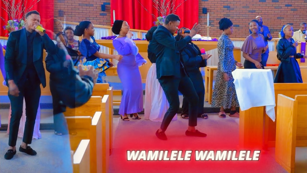 SIFA NA MAABUDU: SIMBA WA YUDA NANI KAMA WEWE, WAMILELE MUNGU WA BARAKA NI YESU, TAZAMA WEWE NI....