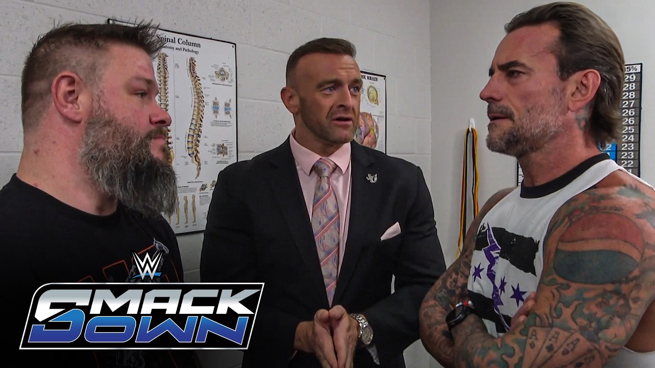 Напряженная дуэль взглядов CM Punk и Кевина Оуэнса за кулисами: лучшие моменты SmackDown, 16 октя...