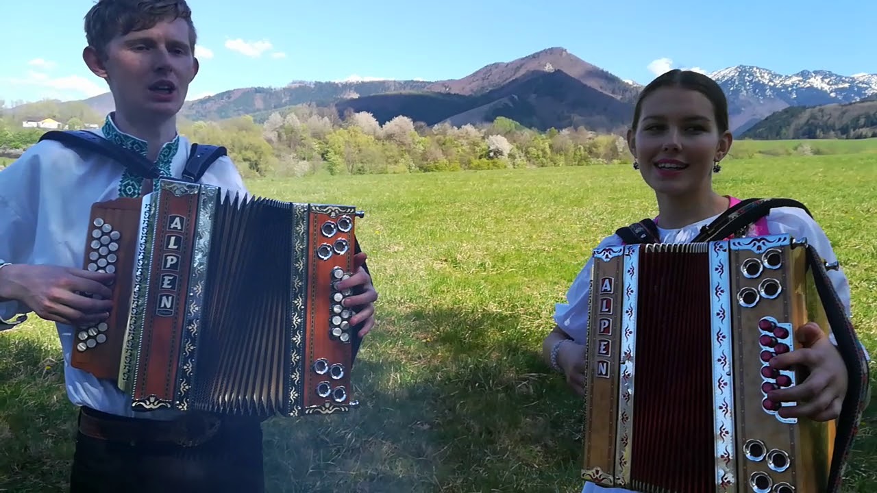Heligónka Aneta a Martin Poliakovci - Bolo raz zvečera krásne