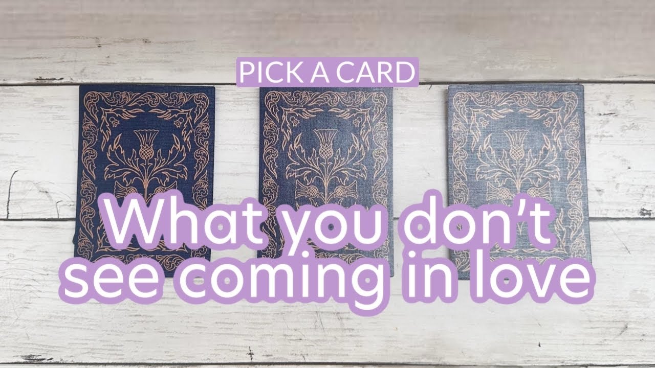 💌Выберите карту: чего вы не видите в любви