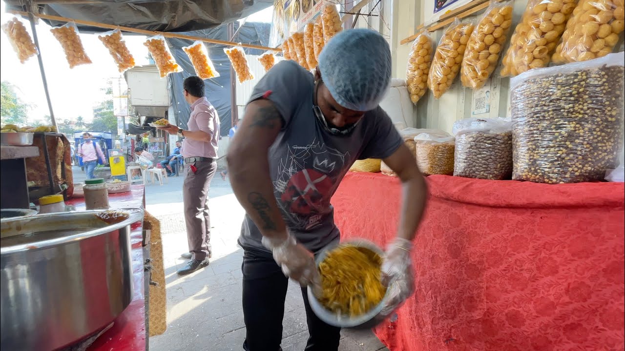 The Helicopter Bhel of Mumbai | Indian Street Food