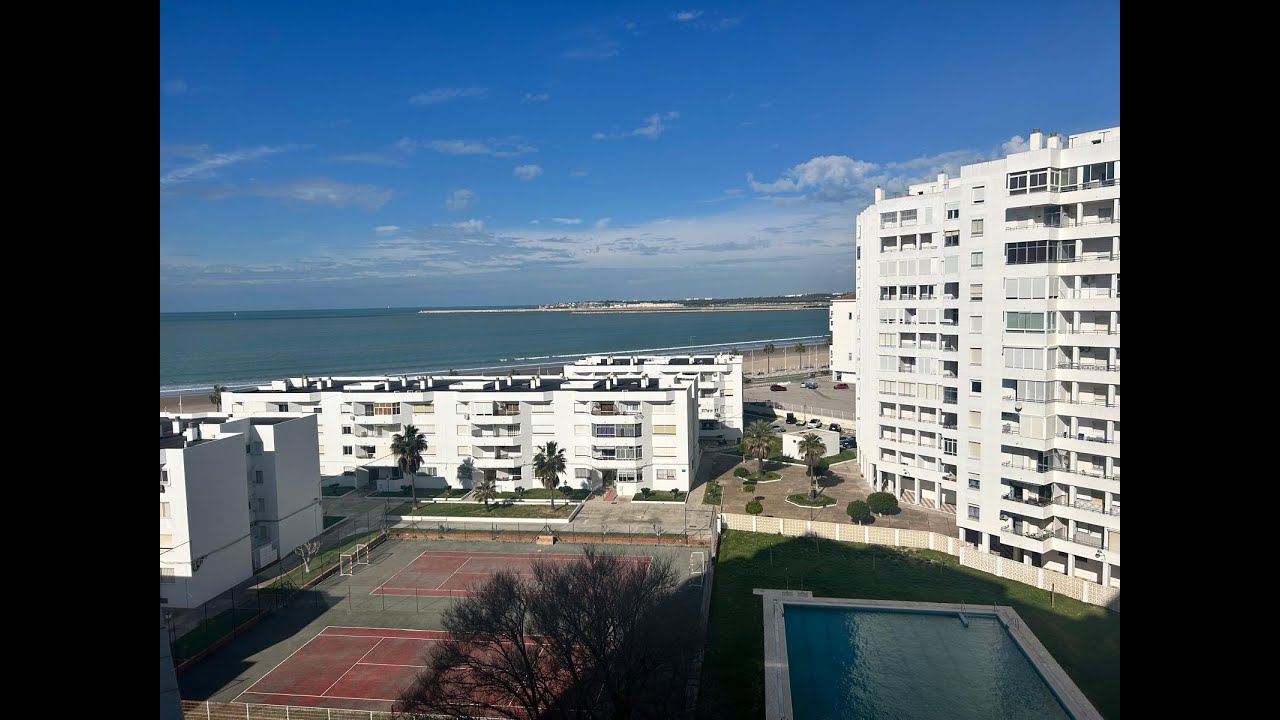 323.000 EUROS piso en en Valdelagrana, (El Puerto de Santa María, Cádiz). vistas panorámicas al mar