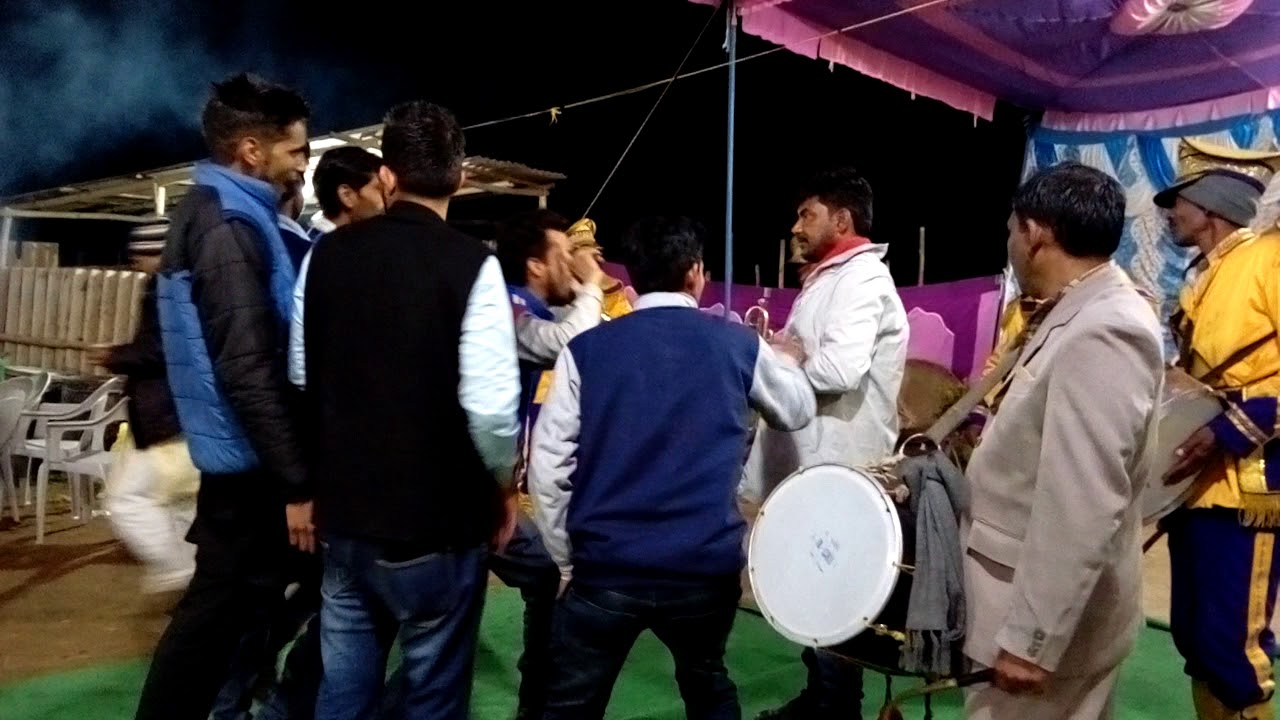 Himachali marriage dance on band in jaisinghpur