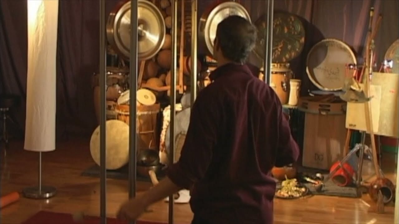 Playing with tubular bells, gongs and tibetan bowls