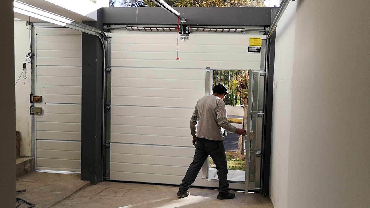 Puerta Seccional Arequipa pedidos al 958374004...... 959 47 77 40 ya sabes Ivánox aqp