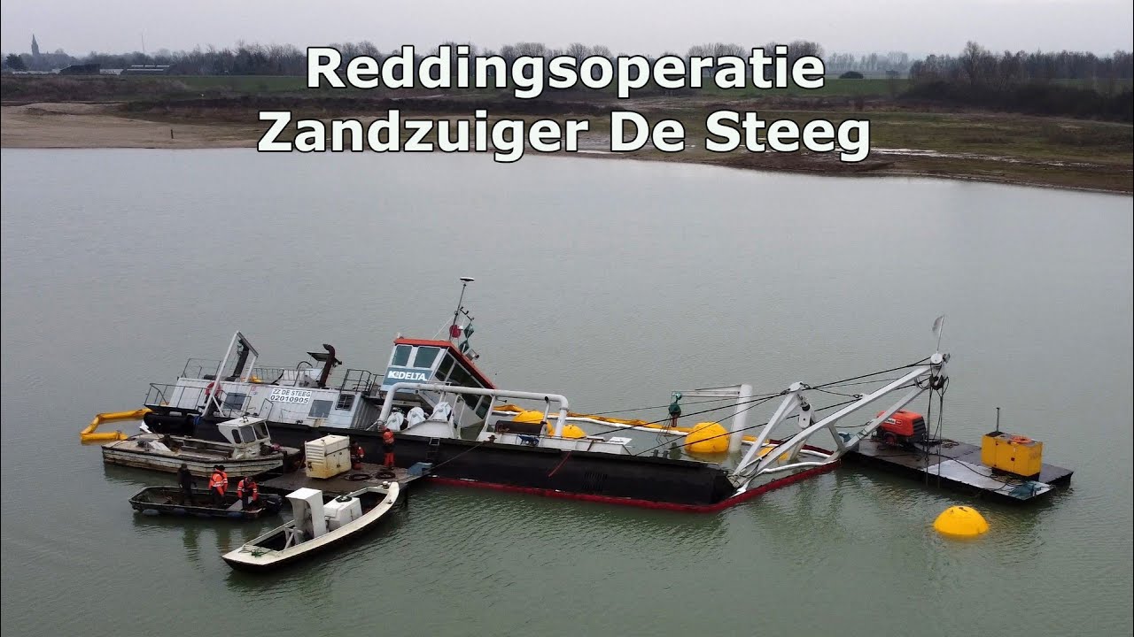 Reddingsoperatie zandzuiger De Steeg.