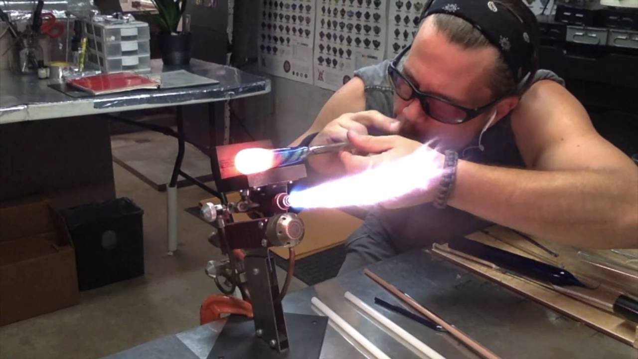 How to Make a Hand Blown Glass Turtle Chillum Pipe