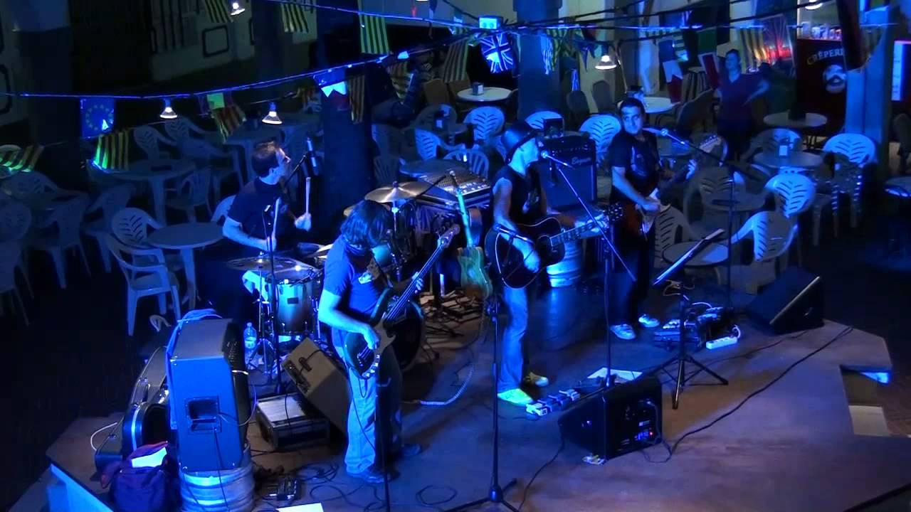 The Bazagas Live- Have you ever seen the rain.mp4