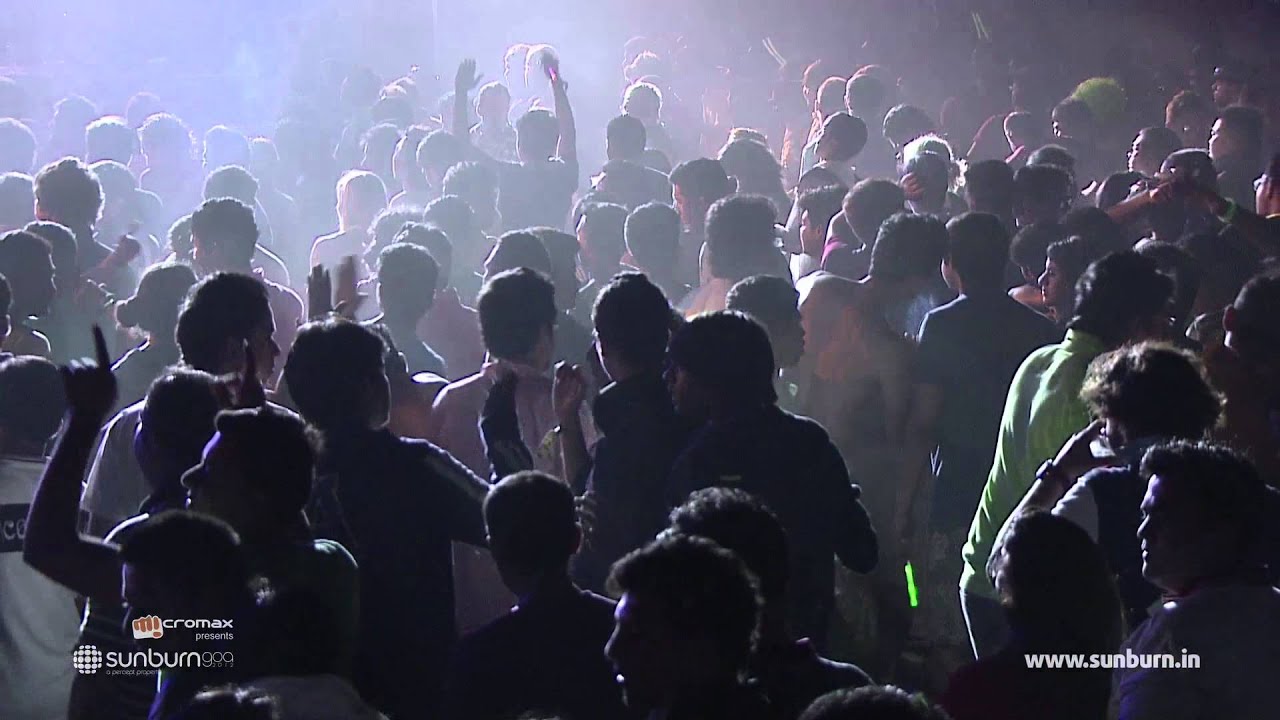 Roger Sanchez @ Sunburn Goa 2012