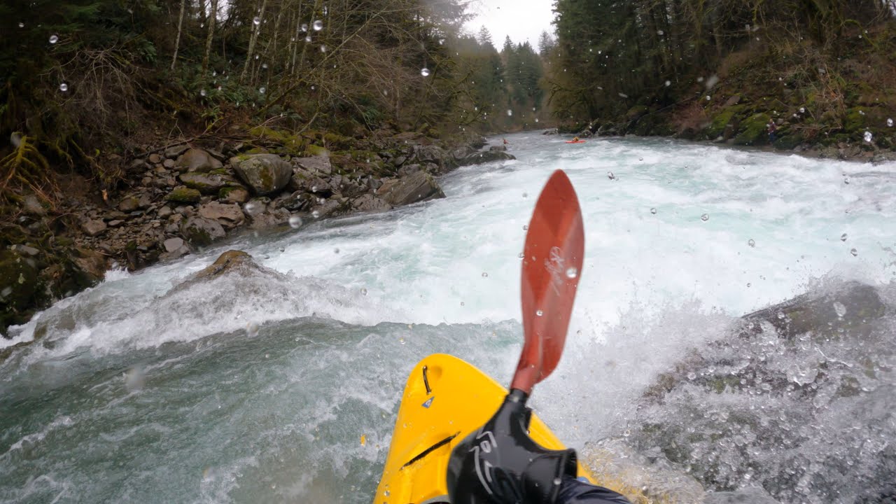 Washougal River 6.7 ft, Kayaking. Big Eddy to MP3, 2050 cfs, 1-11-2026