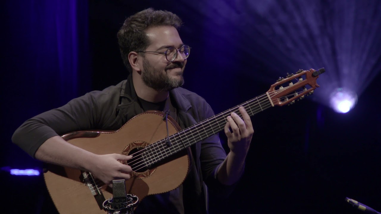 Cainã Cavalcante | Desvairada (Garoto) | Instrumental Sesc Brasil