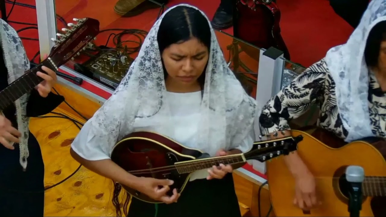 Quiero derramar mi alma - Brenda Altamirano