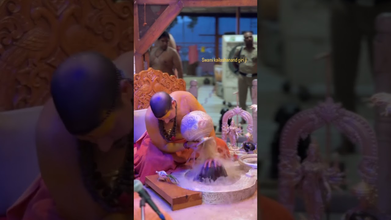 🕉️🕉️🕉️Anointing of Lord Kailasheshwar Mahadev with 5000 pitchers🕉️🕉️🕉️#ram #mahakali #temple #shiv