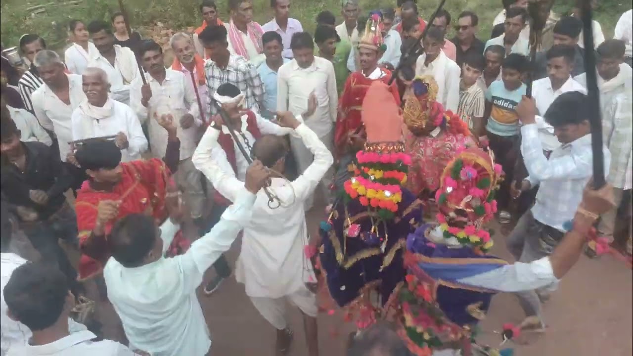 Desi diwari | देसी दिवारी | न्यू दिवाली 2025 | बुंदेलखंडी बुंदेली दीवारी |