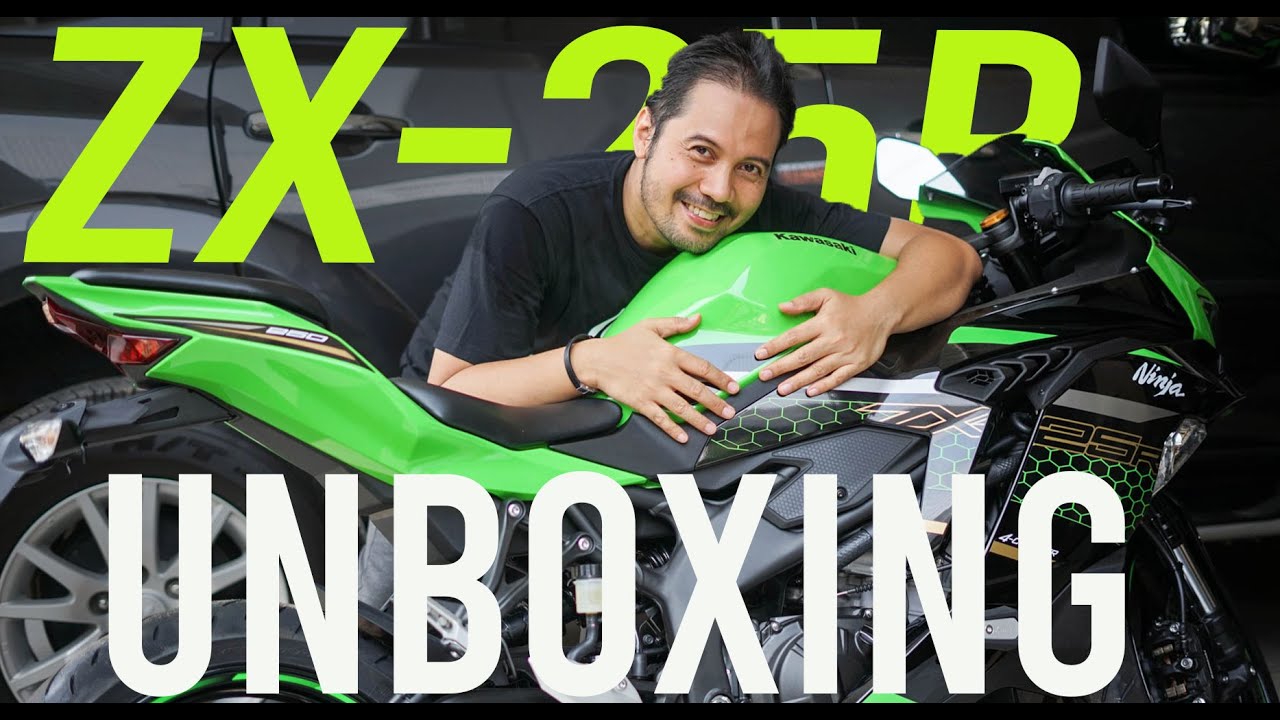 UNBOXING NINJA ZX-25R 