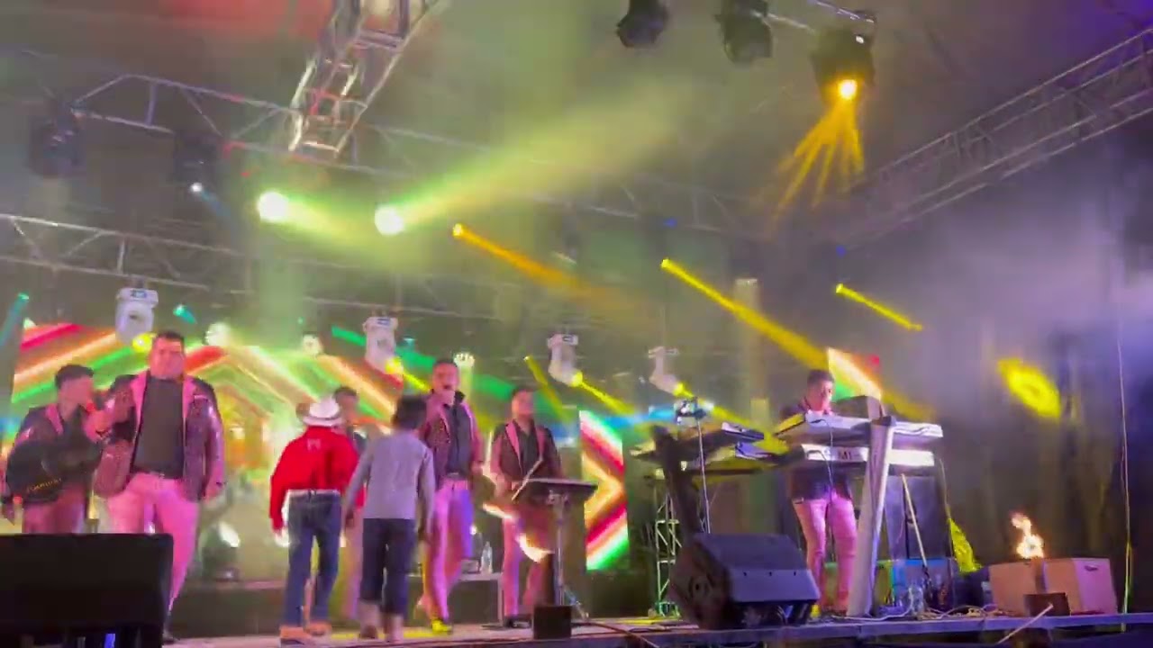 Solo una vez - Los del Rey Pobre 👑 Raul Garcia y su Grupo Kabildo de Tuzantla Michoacan