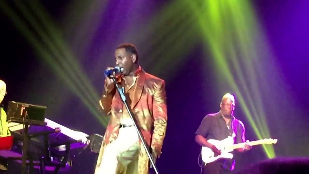 The Tempts - Larry Braggs just slays with that voice!  - Nov 2016