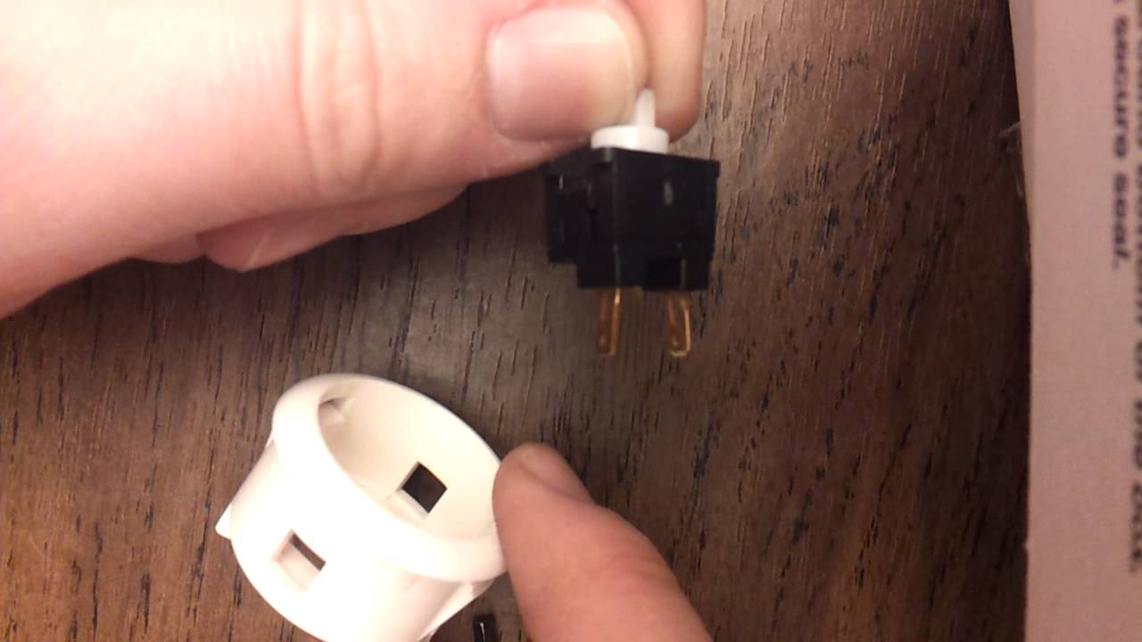 Removing and replacing Sanwa microswitches