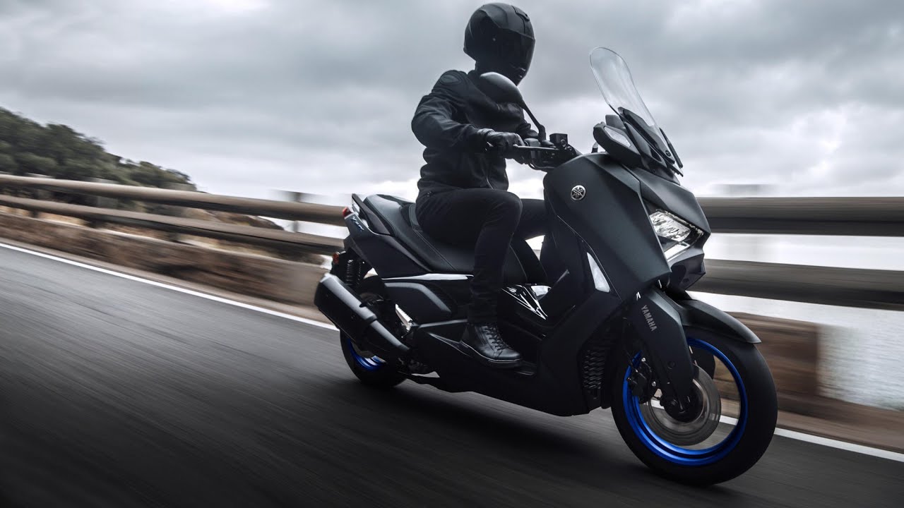 Yamaha X Max 300 Gaz Kelebeği ve İridyum Buji Temizliği nasıl yapılır