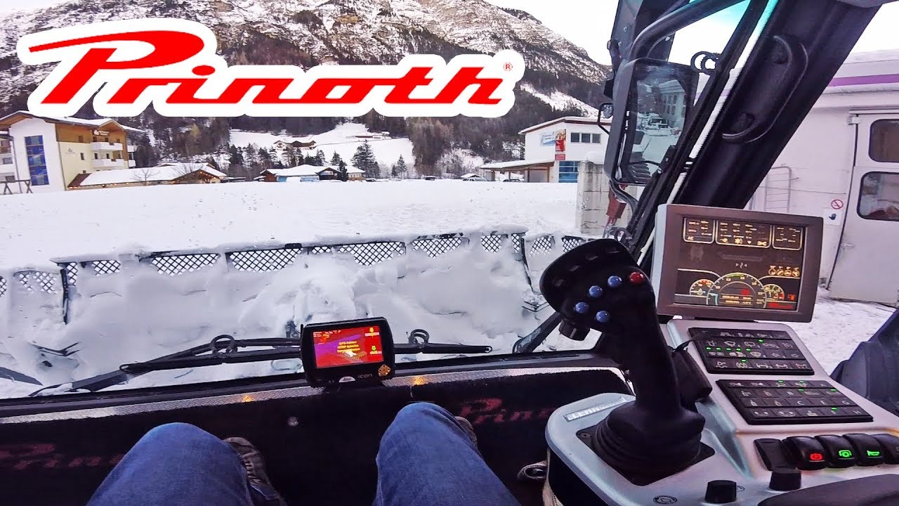 Riding in & driving a snow groomer (Prinoth Leitwolf)