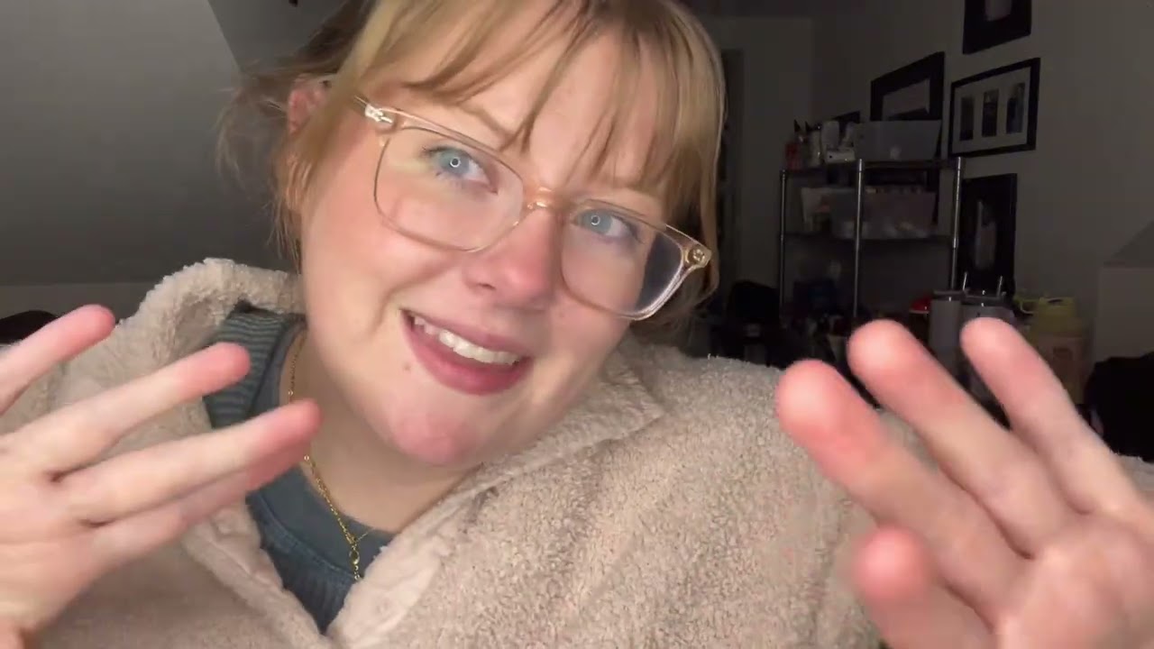 ASMR Hairplay on my sister + special gameplay with CK!