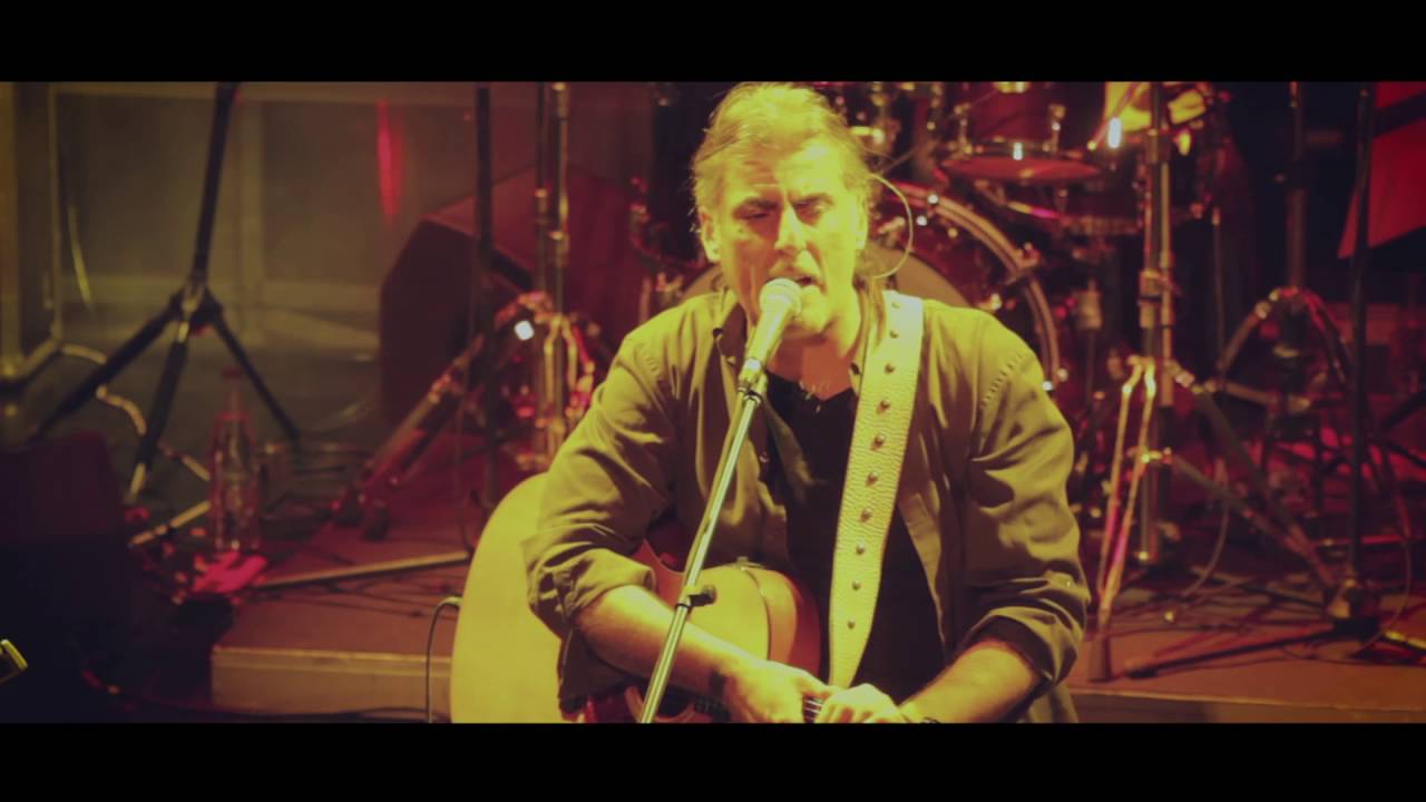 Φίλιππος Πλιάτσικας - Μα που να πάμε - Official Live Video