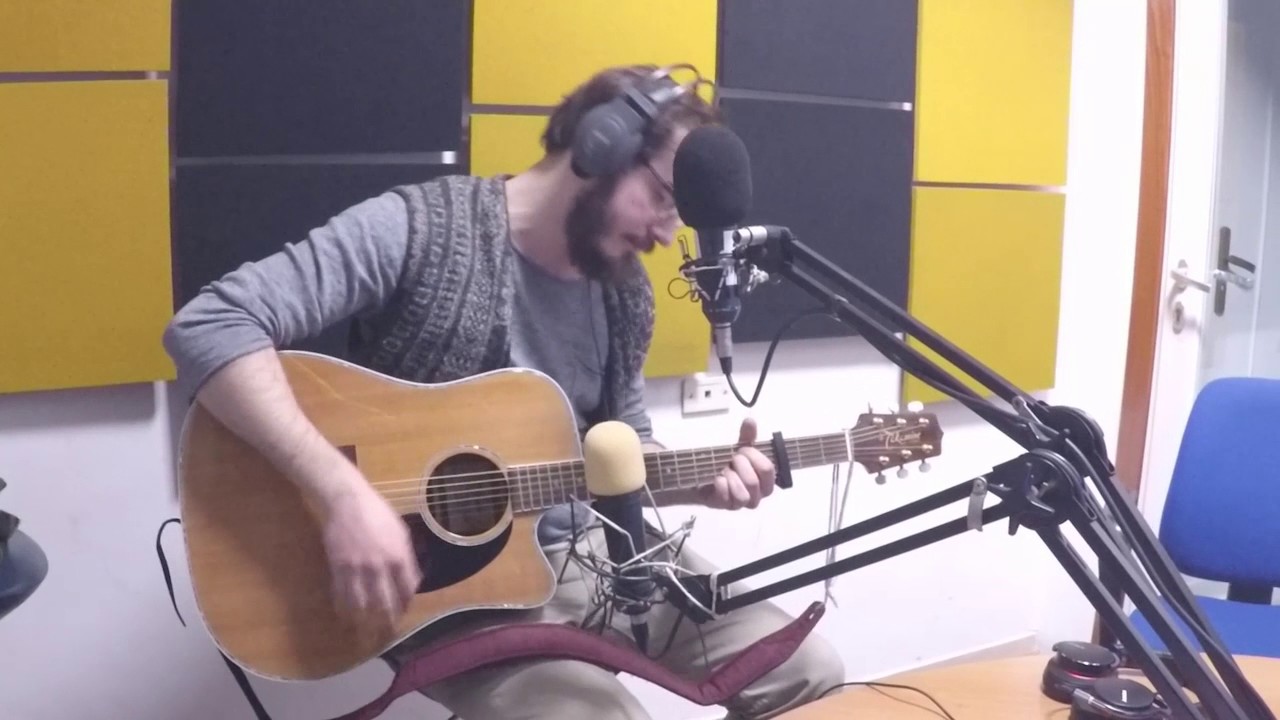 Hide Vincent - Brokenskins (Live Radio)