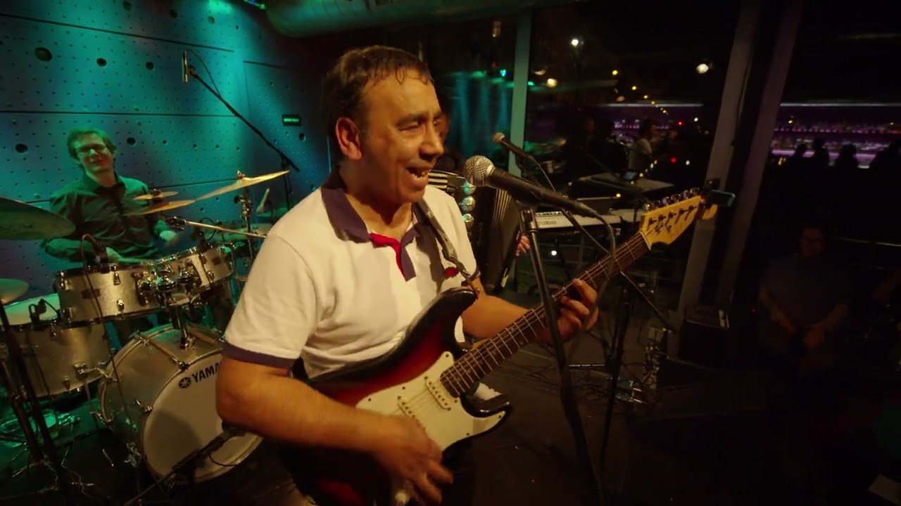 Terne Čhave - Čhaje šukarije (Live in Jazz Dock)