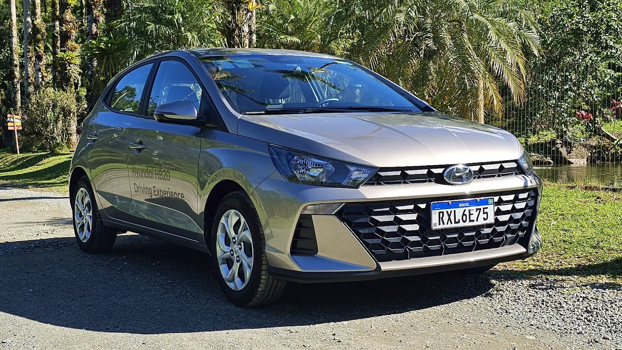 Hyundai HB20 Comfort 2024 faz 18km/l e coloca Onix, 208 e Polo no bolso!