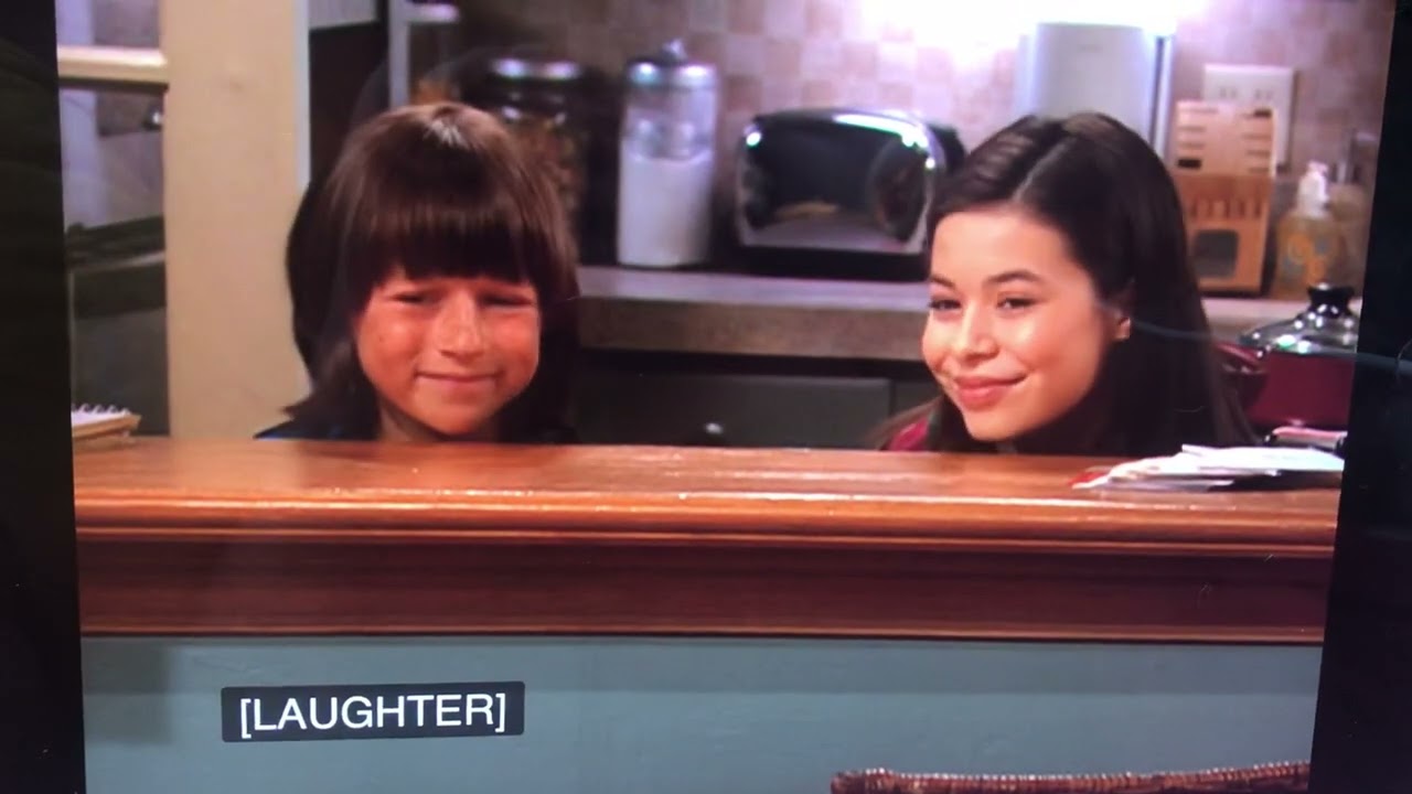 Drake and Josh clip: drake and Josh eats sticky cheese nachos