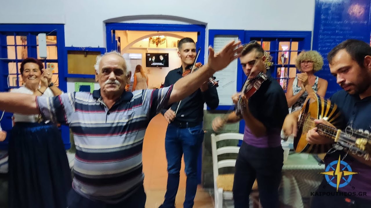 ΣΙΦΝΟΣ_Ο ΝΙΚΟΛΟΣ ΤΟΥ ΣΙΜΟΥ ΤΡΑΓΟΥΔΑΕΙ ΜΕ ΤΟ ΔΙΚΟ ΤΟΥ ΤΡΟΠΟ ΤΟΥ ΚΙΤΣΟΥ Η ΜΑΝΑ