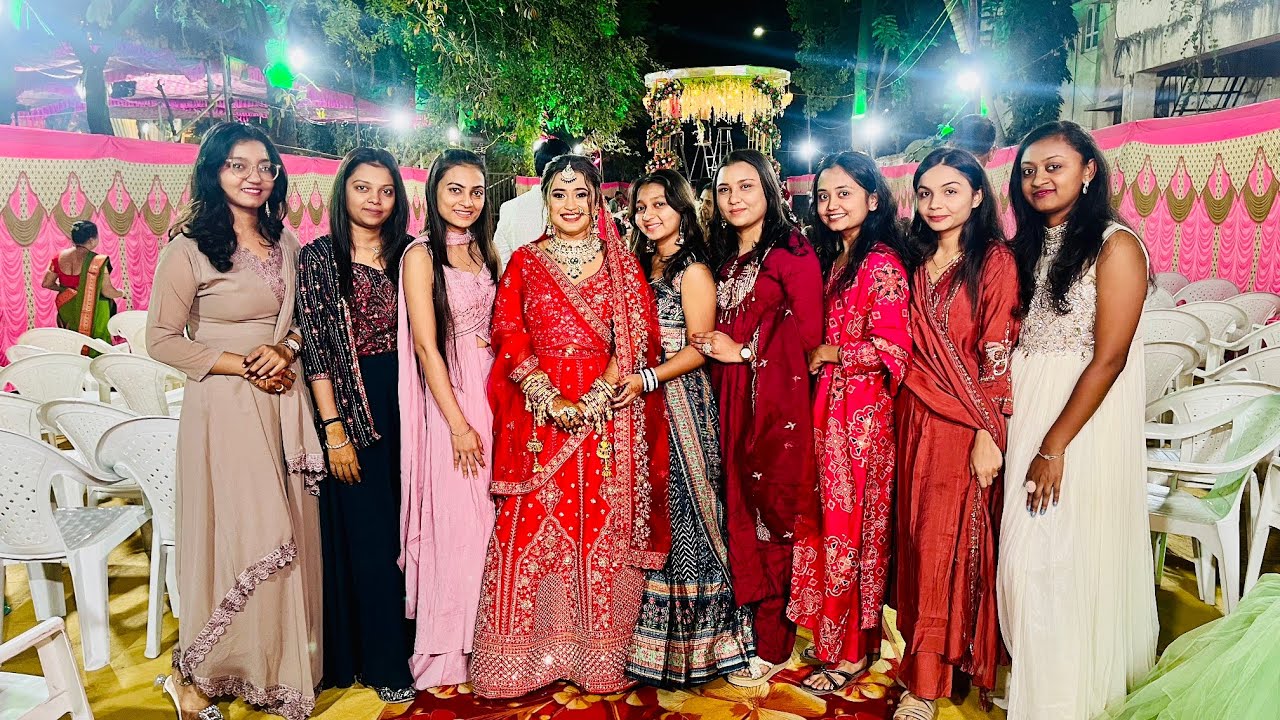 Finally school friend shadii function 😍🎀#viral #vlogger #schoolmemories #marriage 