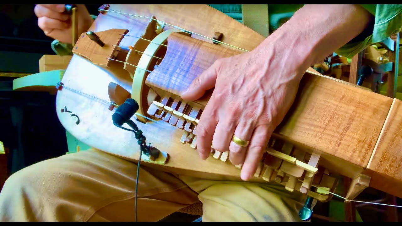 Learn a Hurdy-Gurdy Tune 