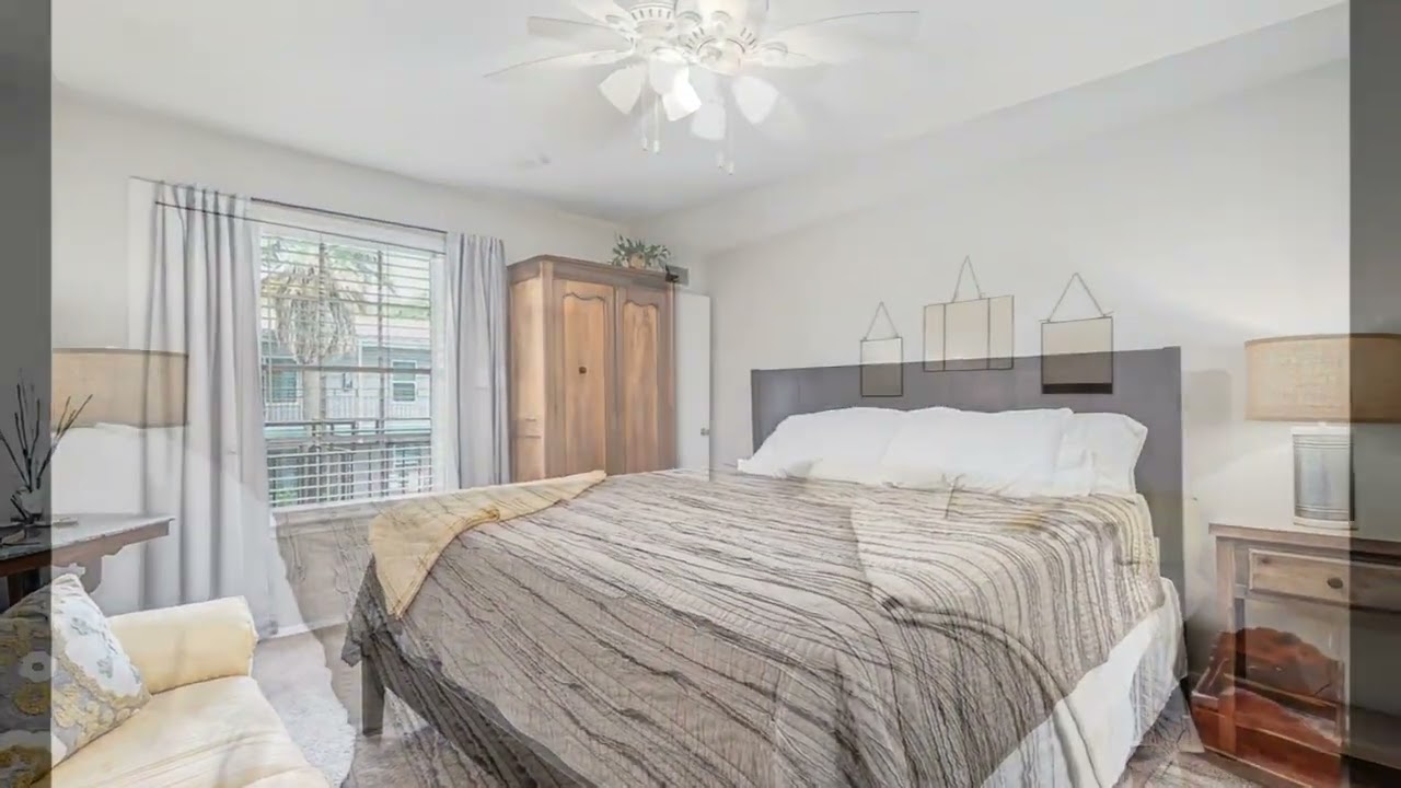 300 Crockett St Unit #205