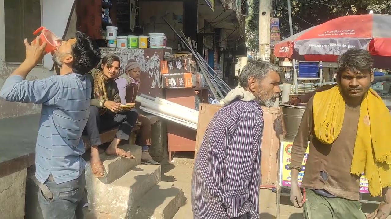  आओ  चले गुरु नानक रसोई पर स्वादिष्ट भोजन खाने के लिए मात्र 5 रुपए में बी एस बेदी सामाजिक कार्यकर्ता
