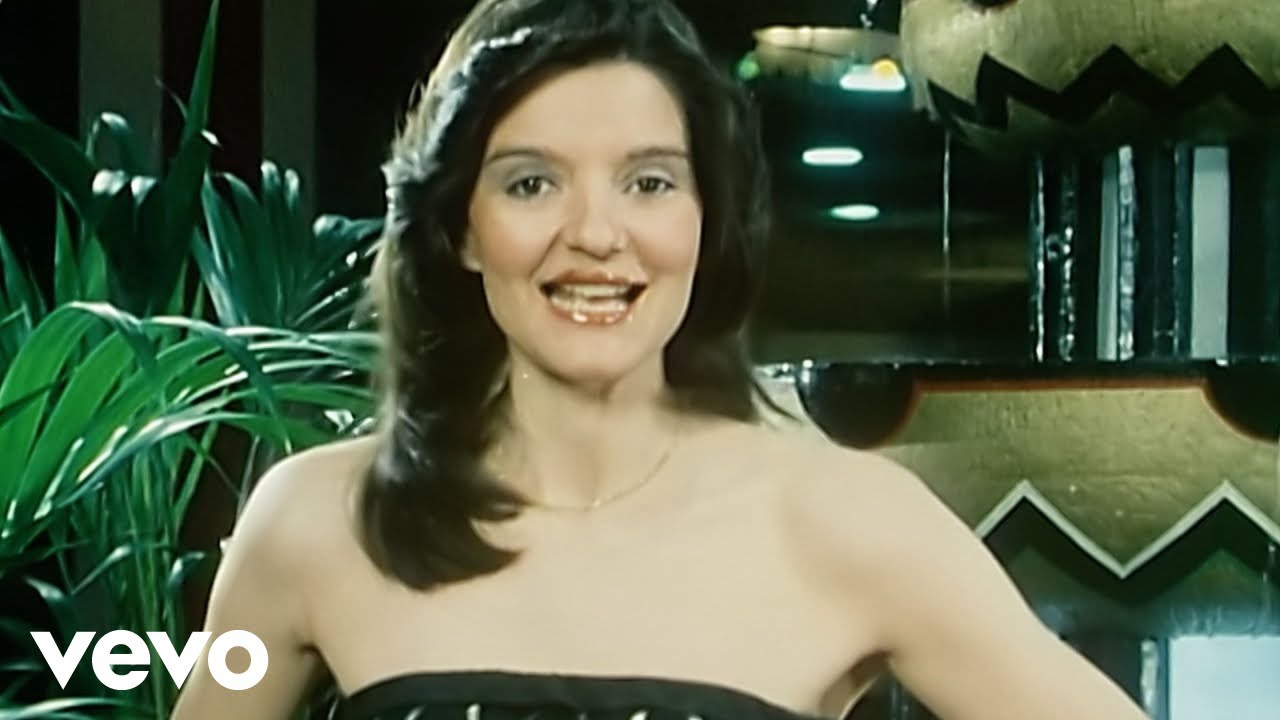 The Nolans - Harry, My Honolulu Lover (Official Video)