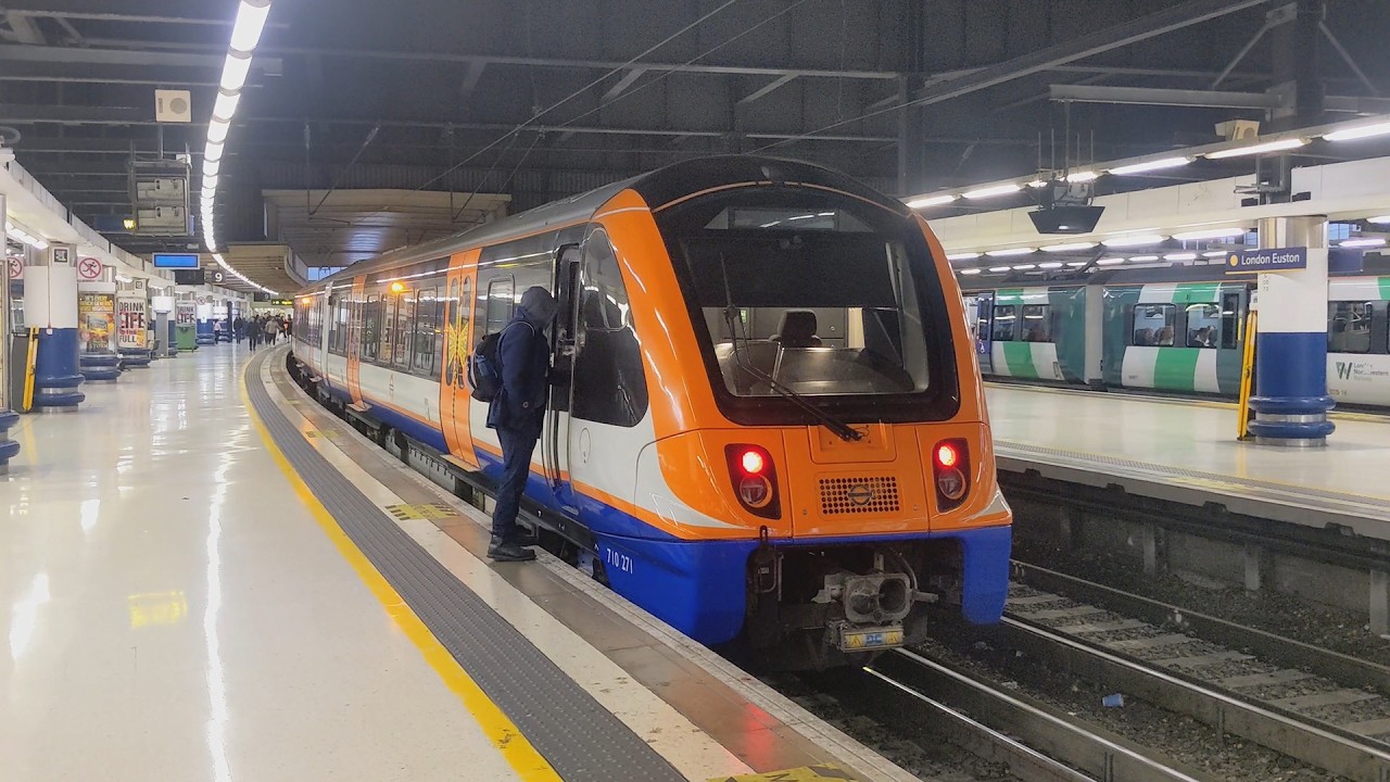 Major Terminal, Euston Station, Lioness Line Overground trains