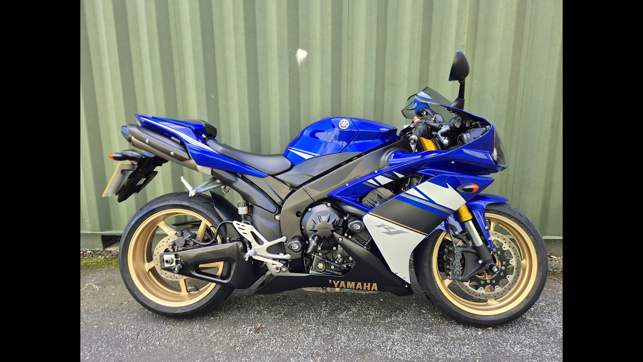 2009 Yamaha YZF R1 in stock at Mototechniks.