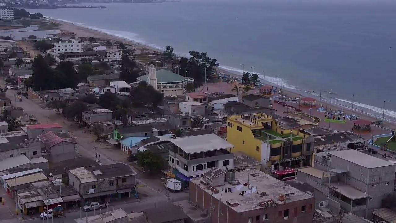 Vista aérea de la comuna San Pablo -  Santa Elena Drones - Provincia de Santa Elena