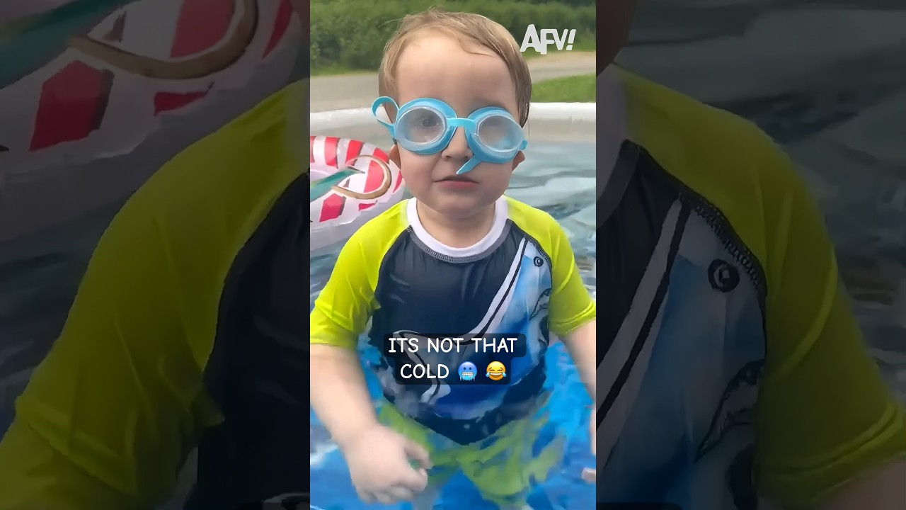 НЕ ТАК ХОЛОДНО! ОЧЕНЬ МОРОЗНО 😂🥶 Видео от: AFV