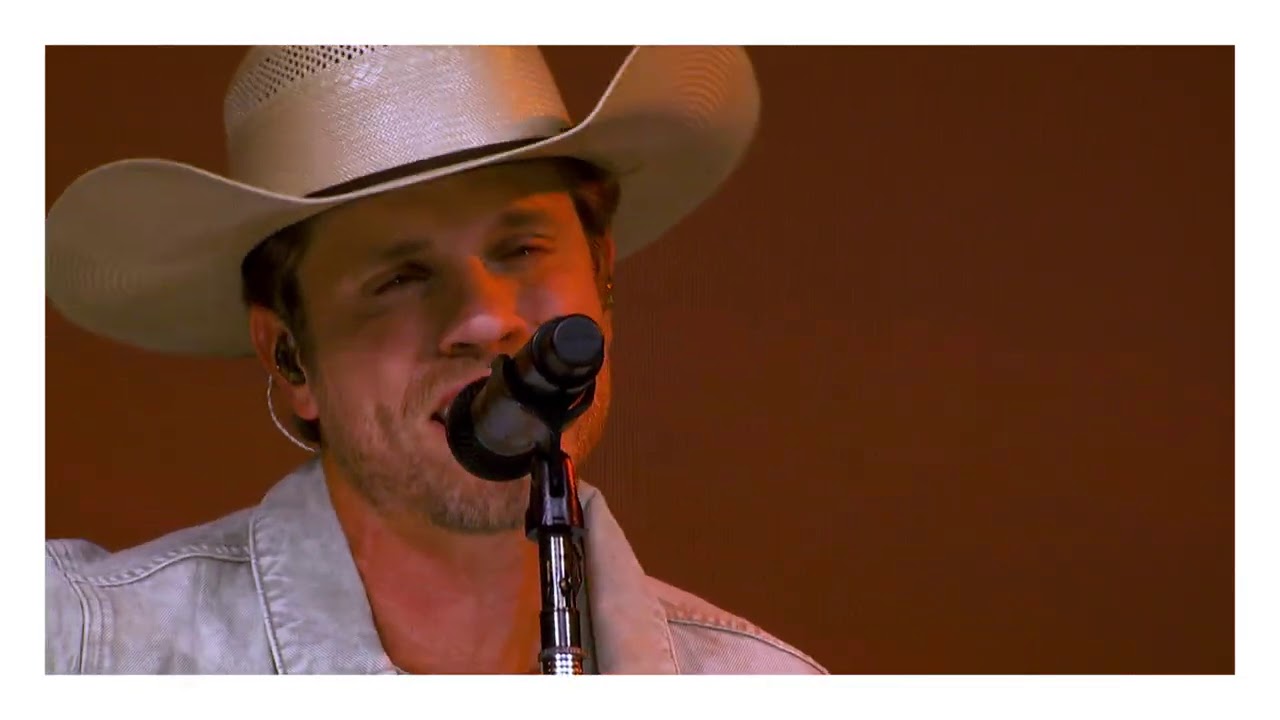 Dustin Lynch - Dirt Road (Live Acoustic)