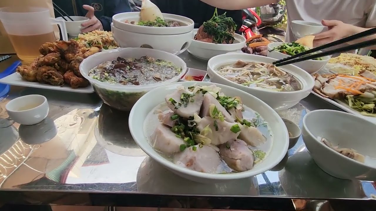 Làm bữa lẩu chó cuối năm, thịt chó rượu mận tất niên ngon hết ý