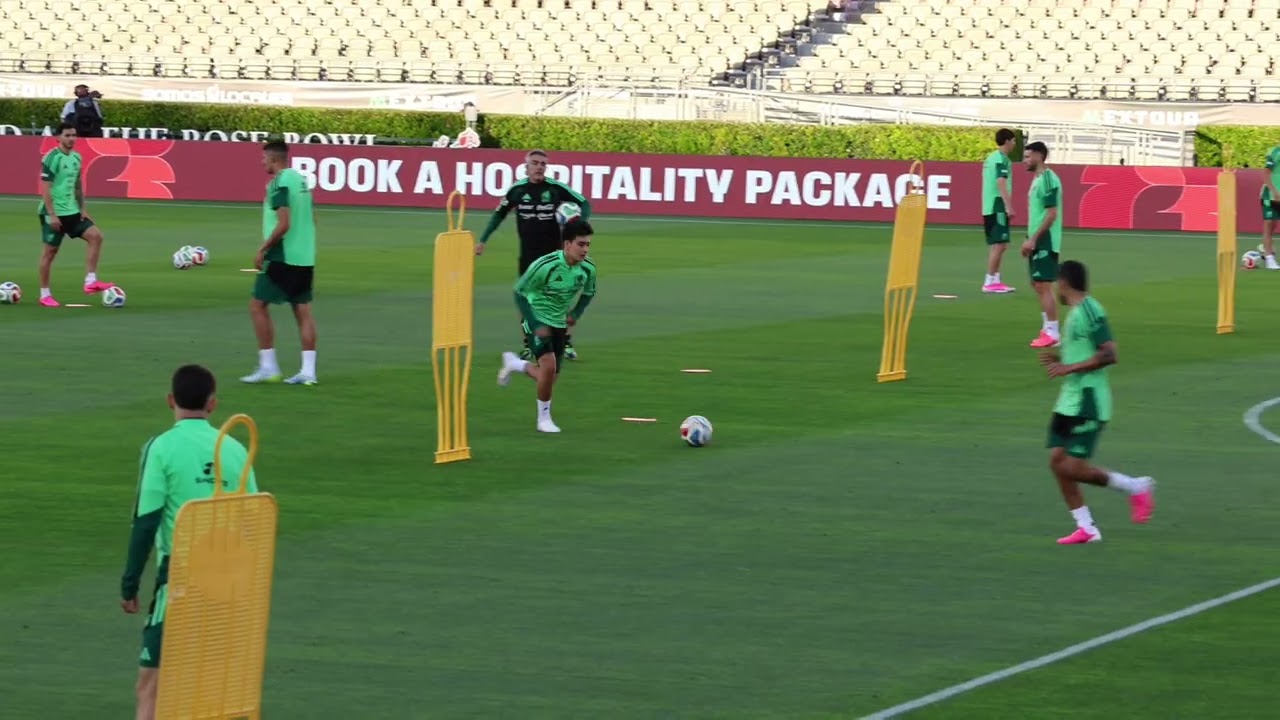 Gilberto Mora entrenando con la selecci&oacute;n nacional de M&eacute;xico antes del mundial 2026