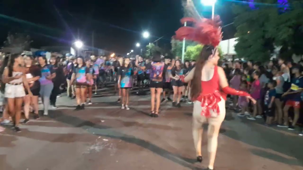 Acompañando a Ritmo Imponente (corsos barriales Murga de la abuela 02/02/25)