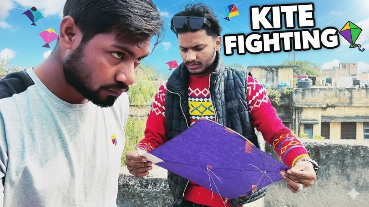 Rooftop kite fighting 🪁💪