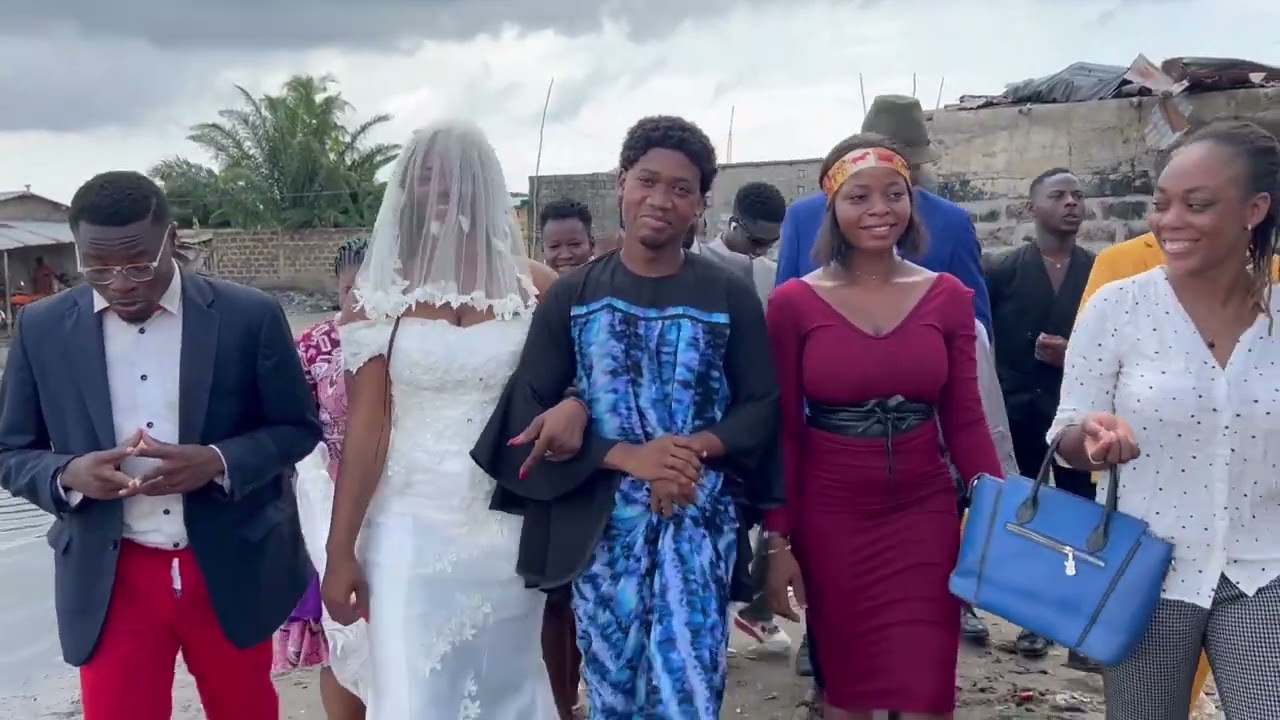 Quand tu veux faire la polygamie avec une béninoise / Éléphant Mouillé