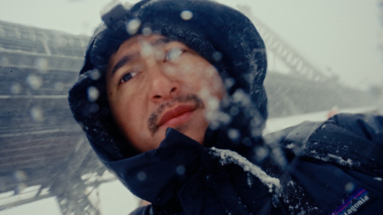 street photography in a blizzard