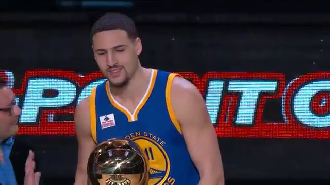 Klay Thompson Wins Foot Locker Three-Point Competition