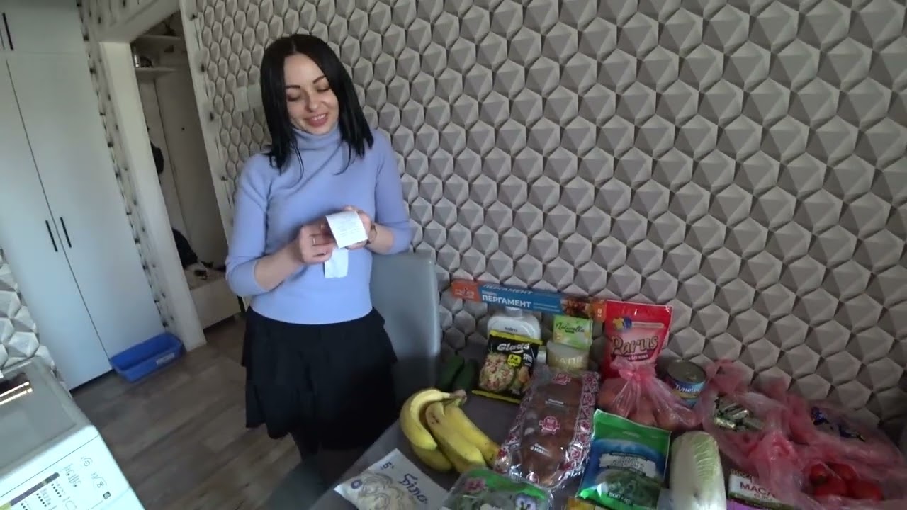 Пока ещё с Вами. Котуня отличился😹. Покупки. Погода шепчет.